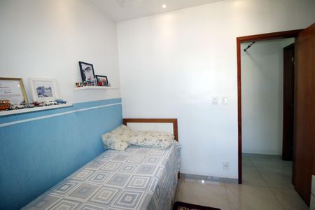 Apartamento à venda com 70m², 2 quartos e 1 vagaQuarto 2