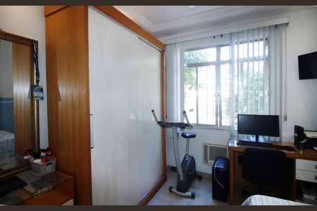 Apartamento à venda com 70m², 2 quartos e 1 vagaQuarto 2