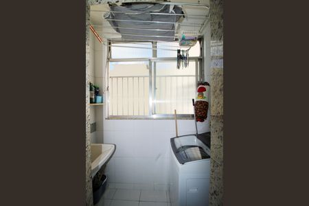 Apartamento à venda com 70m², 2 quartos e 1 vagaÁrea de Serviço