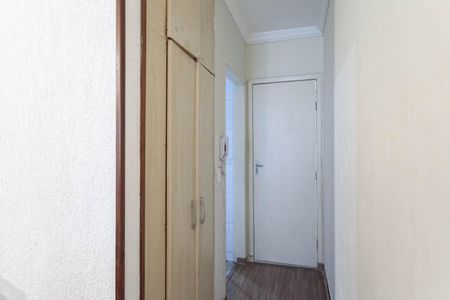 Casa de condomínio à venda com 80m², 3 quartos e 1 vagaCorredor