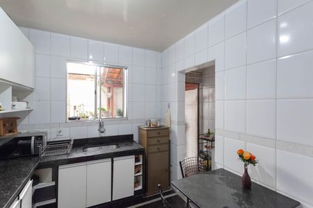 Casa de condomínio à venda com 80m², 3 quartos e 1 vagaCozinha