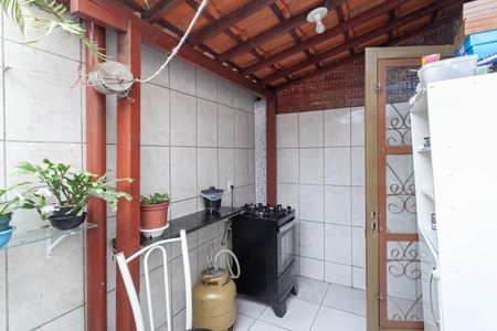 Casa de condomínio à venda com 80m², 3 quartos e 1 vagaÁrea externa