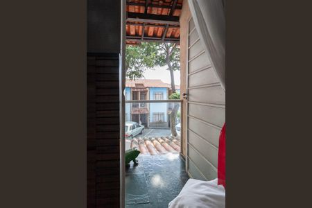 Casa de condomínio à venda com 80m², 3 quartos e 1 vagaQuarto 2 - Varanda