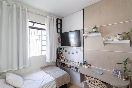Casa de condomínio à venda com 80m², 3 quartos e 1 vagaQuarto 3