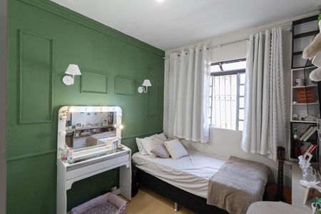 Casa de condomínio à venda com 80m², 3 quartos e 1 vagaQuarto 3