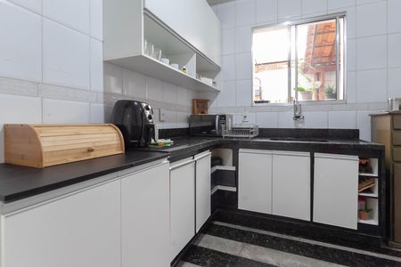 Casa de condomínio à venda com 80m², 3 quartos e 1 vagaCozinha