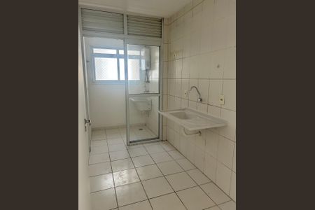 Banheiro de apartamento à venda com 3 quartos, 67m² em Vila Butantã, São Paulo