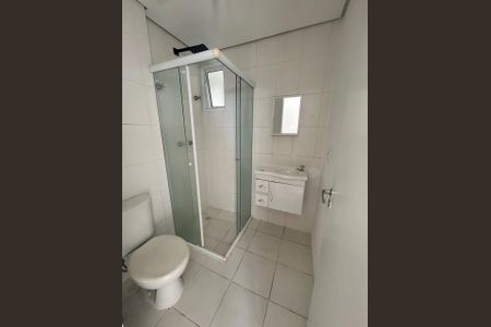 Banheiro de apartamento à venda com 3 quartos, 67m² em Vila Butantã, São Paulo