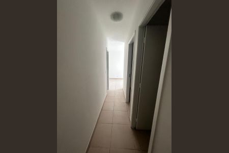 Corredor de apartamento à venda com 3 quartos, 67m² em Vila Butantã, São Paulo