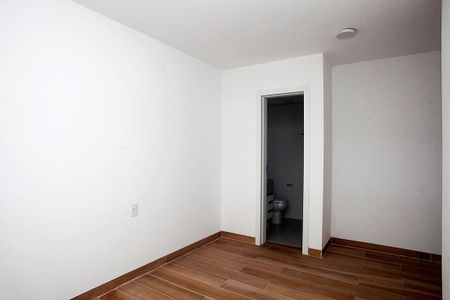 Apartamento para alugar com 68m², 2 quartos e 1 vagaQuarto 1 Suíte