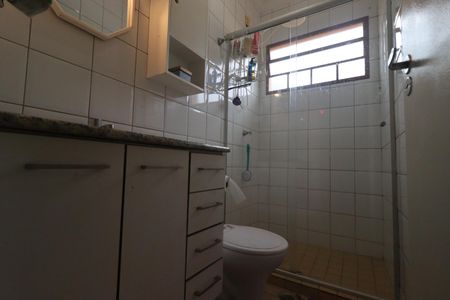 Casa de condomínio para alugar com 116m², 3 quartos e 2 vagas Casa de condomínio para alugar com 116m², 3 quartos e 2 vagasBanheiro