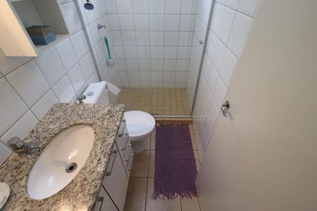 Casa de condomínio para alugar com 116m², 3 quartos e 2 vagas Casa de condomínio para alugar com 116m², 3 quartos e 2 vagasBanheiro