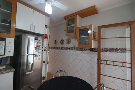 Casa de condomínio para alugar com 116m², 3 quartos e 2 vagas Casa de condomínio para alugar com 116m², 3 quartos e 2 vagasCozinha