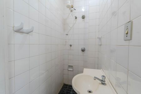 Apartamento à venda com 131m², 4 quartos e 1 vaga Apartamento à venda com 131m², 4 quartos e 1 vagaBanheiro de serviço