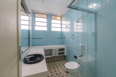 Apartamento à venda com 131m², 4 quartos e 1 vaga Apartamento à venda com 131m², 4 quartos e 1 vagaBanheiro da Suíte 1