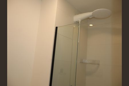 Apartamento para alugar com 3255m², 2 quartos e sem vagaBanheiro