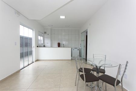 Apartamento para alugar com 49m², 2 quartos e 1 vaga Apartamento para alugar com 49m², 2 quartos e 1 vagaÁrea comum - Salão de festas
