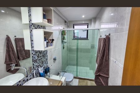 Apartamento à venda com 130m², 3 quartos e 2 vagasBanheiro Quarto 2