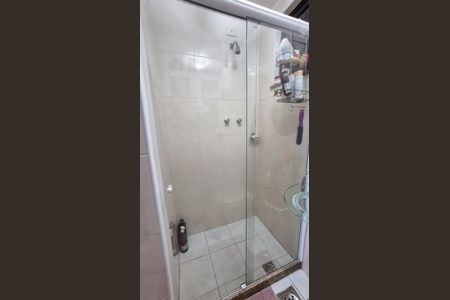 Apartamento à venda com 130m², 3 quartos e 2 vagasBanheiro Quarto 3