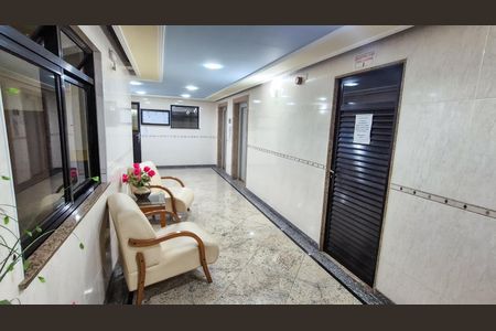 Apartamento à venda com 130m², 3 quartos e 2 vagasHall de entrada