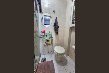 Apartamento à venda com 130m², 3 quartos e 2 vagasBanheiro Quarto 3