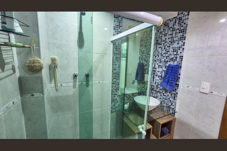 Apartamento à venda com 130m², 3 quartos e 2 vagasBanheiro Social