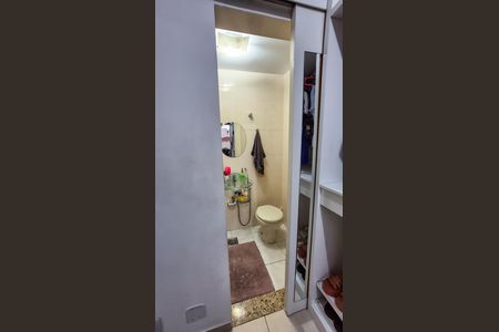 Apartamento à venda com 130m², 3 quartos e 2 vagasBanheiro Quarto 3