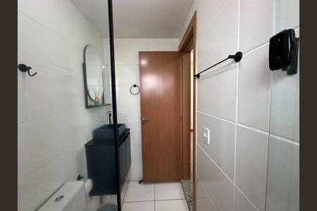 Apartamento para alugar com 47m², 2 quartos e 1 vaga Apartamento para alugar com 47m², 2 quartos e 1 vagaBanheiro