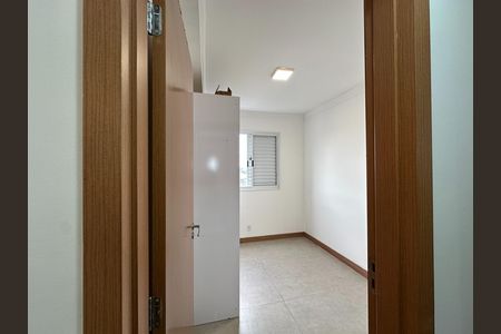 Apartamento para alugar com 47m², 2 quartos e 1 vaga Apartamento para alugar com 47m², 2 quartos e 1 vagaCorredor