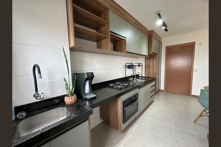 Apartamento para alugar com 47m², 2 quartos e 1 vaga Apartamento para alugar com 47m², 2 quartos e 1 vagaCozinha e Área de Serviço