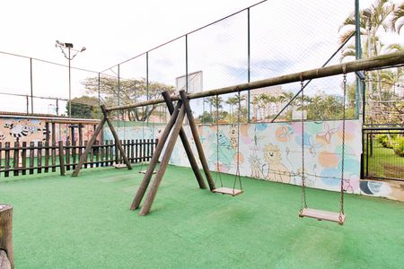 Apartamento à venda com 68m², 3 quartos e 1 vaga Apartamento à venda com 68m², 3 quartos e 1 vagaÁrea comum - Playground