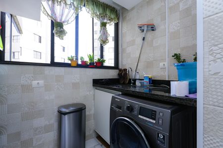 Apartamento à venda com 68m², 3 quartos e 1 vaga Apartamento à venda com 68m², 3 quartos e 1 vagaÁrea de Serviço