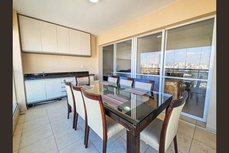 Apartamento para alugar com 84m², 3 quartos e 2 vagas Apartamento para alugar com 84m², 3 quartos e 2 vagasSacada