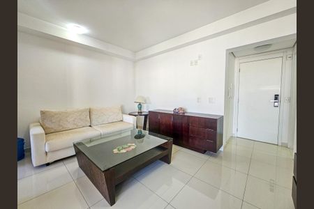 Apartamento para alugar com 84m², 3 quartos e 2 vagas Apartamento para alugar com 84m², 3 quartos e 2 vagasSala