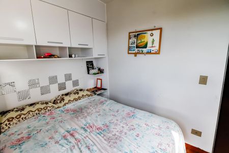 Apartamento à venda com 64m², 2 quartos e 1 vagaQuarto 2