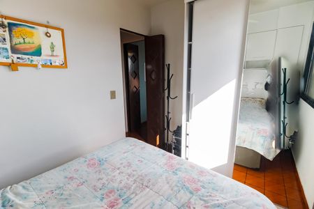 Apartamento à venda com 64m², 2 quartos e 1 vagaQuarto 2