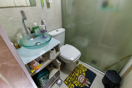 Apartamento à venda com 64m², 2 quartos e 1 vagaBanheiro Corredor