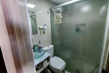 Apartamento à venda com 64m², 2 quartos e 1 vagaBanheiro Corredor