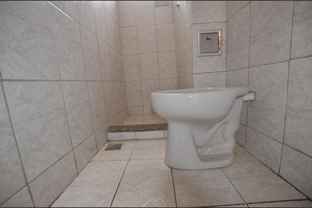 Apartamento à venda com 42m², 2 quartos e sem vagaBanheiro