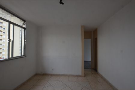 Sala de apartamento para alugar com 2 quartos, 42m² em Colégio, Rio de Janeiro