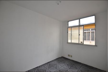 Quarto 2 de apartamento para alugar com 2 quartos, 42m² em Colégio, Rio de Janeiro