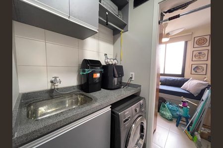 Apartamento à venda com 34m², 2 quartos e sem vaga Apartamento à venda com 34m², 2 quartos e sem vagaCozinha e Área de Serviço