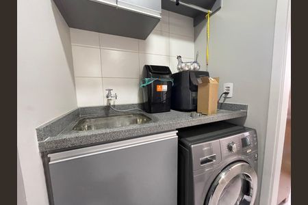 Apartamento à venda com 34m², 2 quartos e sem vaga Apartamento à venda com 34m², 2 quartos e sem vagaCozinha e Área de Serviço