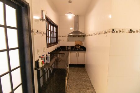 Casa para alugar com 200m², 4 quartos e 3 vagasCozinha