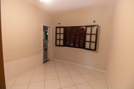 Casa para alugar com 200m², 4 quartos e 3 vagasSuíte 