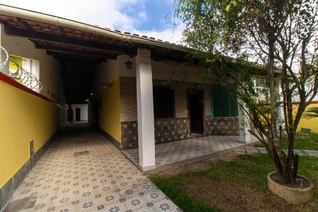 Casa para alugar com 200m², 4 quartos e 3 vagasFachada