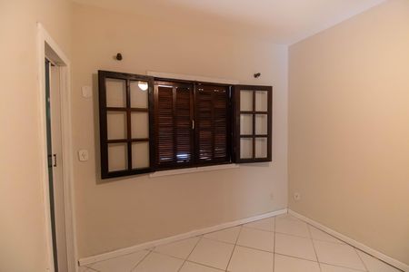 Casa para alugar com 200m², 4 quartos e 3 vagasSuíte 