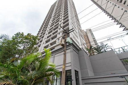Studio à venda com 38m², 1 quarto e 1 vaga Studio à venda com 38m², 1 quarto e 1 vagaFachada
