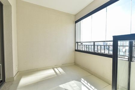 Studio à venda com 38m², 1 quarto e 1 vaga Studio à venda com 38m², 1 quarto e 1 vagaVaranda