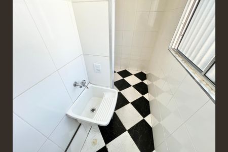 Apartamento para alugar com 48m², 2 quartos e 1 vaga Apartamento para alugar com 48m², 2 quartos e 1 vagaÁrea de Serviço